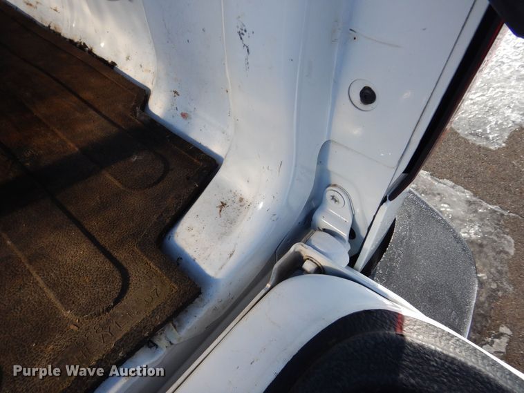 image for item AF9332 2015 Chevrolet Silverado 2500HD  Double Cab pickup truck