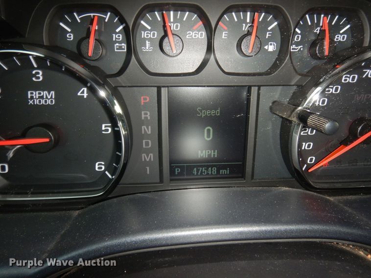 image for item AF9332 2015 Chevrolet Silverado 2500HD  Double Cab pickup truck