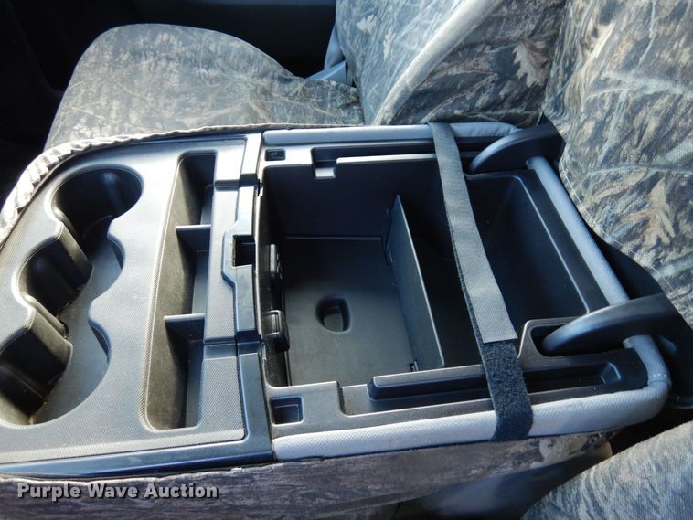 image for item AF9332 2015 Chevrolet Silverado 2500HD  Double Cab pickup truck