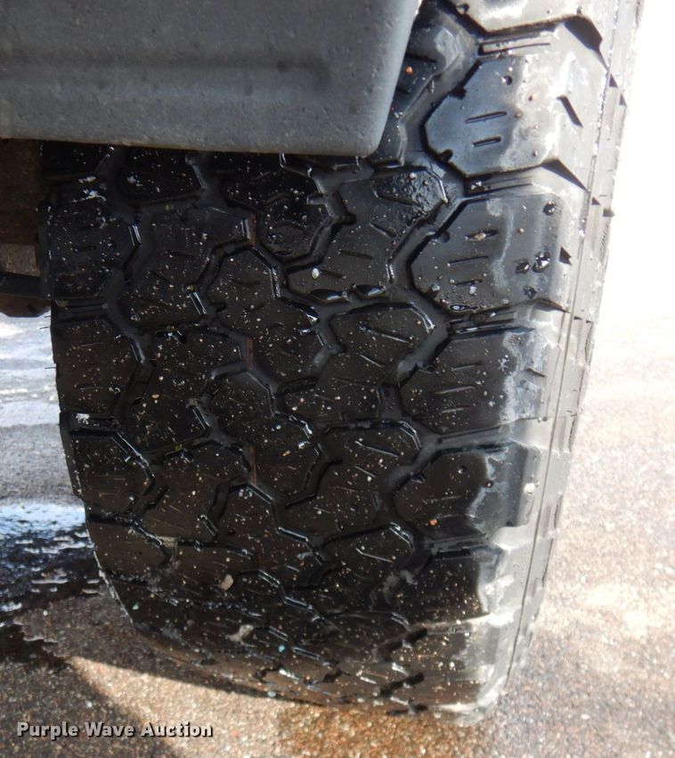 image for item AF9333 2015 Chevrolet Silverado 2500HD  Double Cab pickup truck