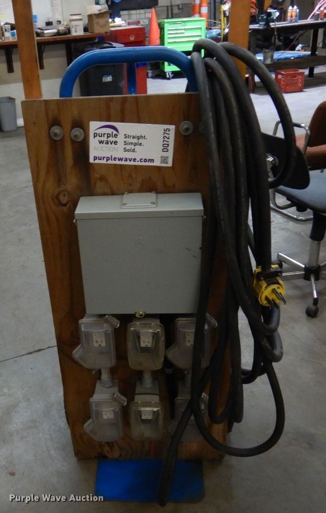 image for item DQ7275 GE breaker box