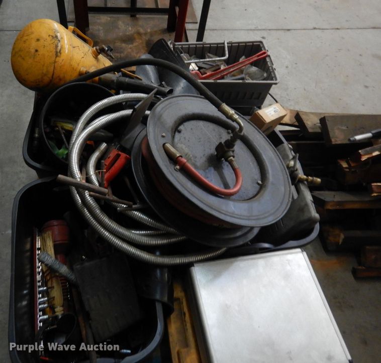 image for item DQ7279 Tools