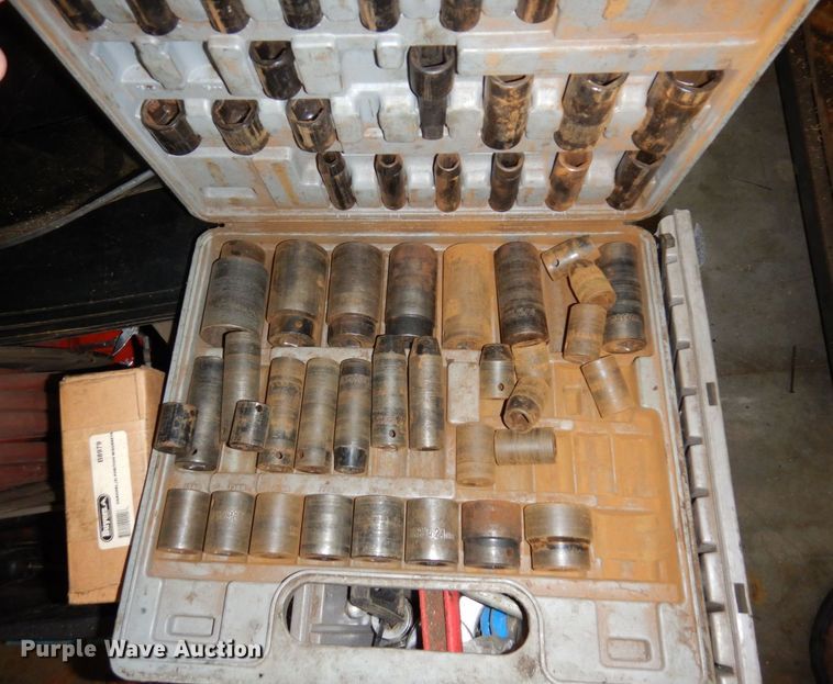 image for item DQ7279 Tools