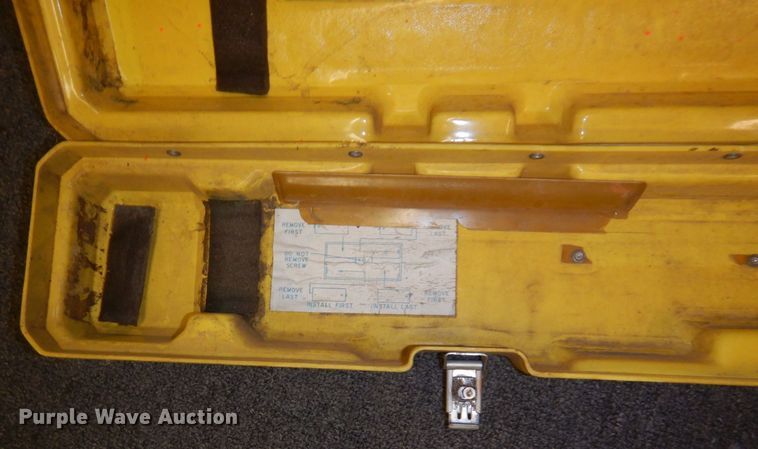 image for item DQ7281 Heliflux GA-52B  magnetic locator