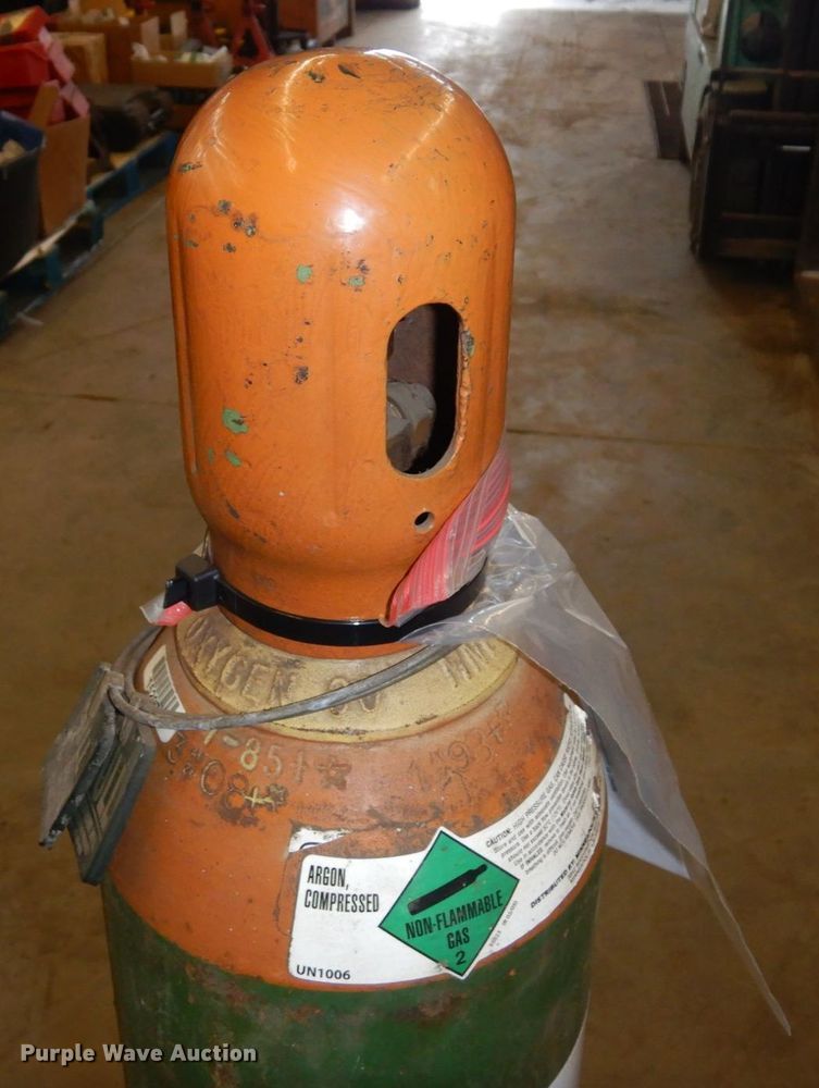 image for item DQ7282 Argon tank