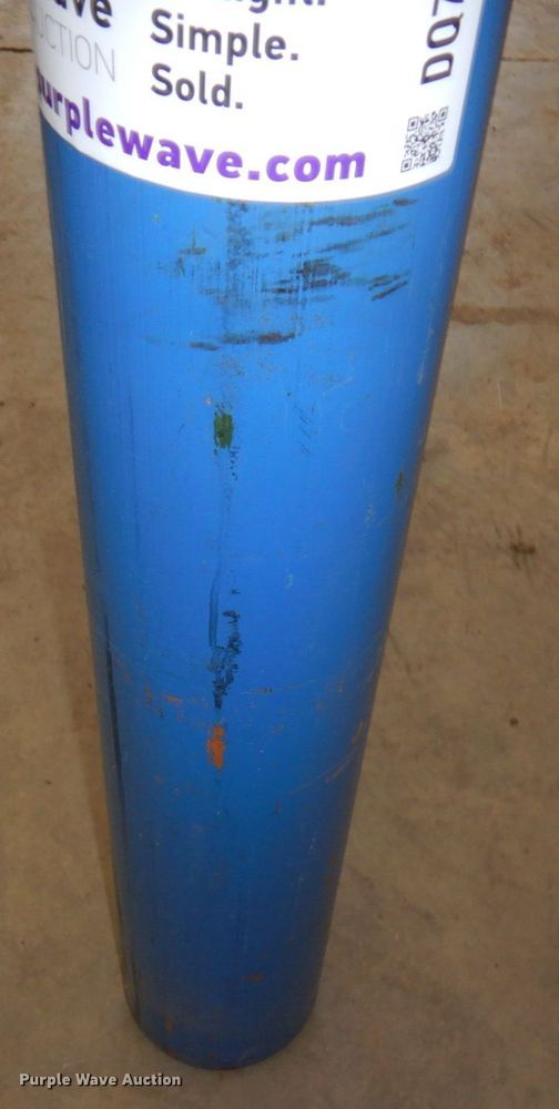 image for item DQ7283 Argon CO2 tank