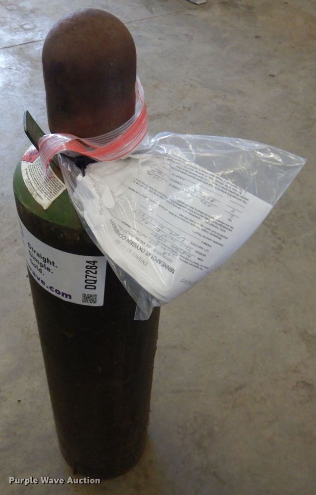 image for item DQ7284 Acetylene tank