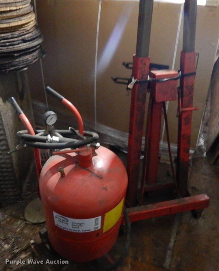 image for item DQ7289 Tools