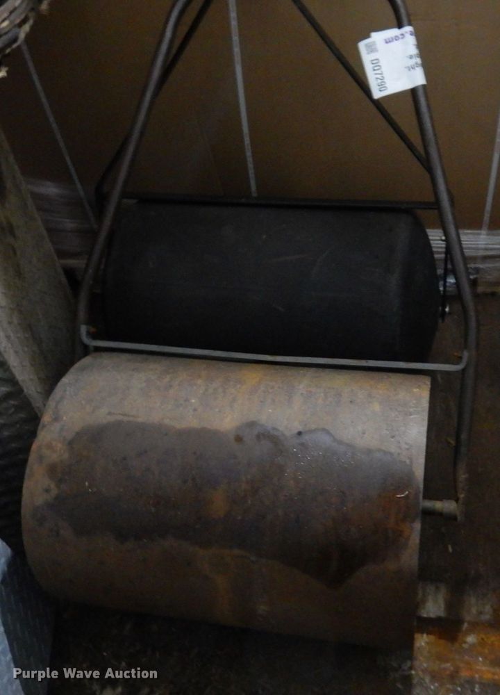 image for item DQ7290 (2) lawn rollers