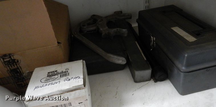 image for item DQ7293 Tools