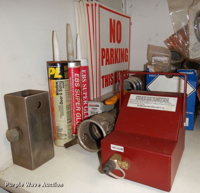 image for item DQ7293 Tools