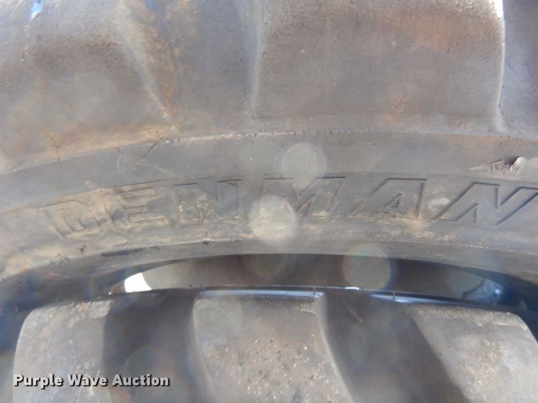 image for item DQ7298 (5) Denman 15-19.5 tires