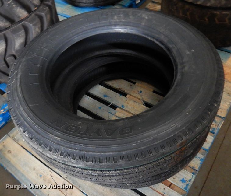 image for item DQ7299 (2) Constellation 255/70R22.5 tires