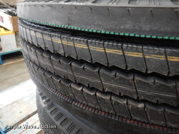 image for item DQ7299 (2) Constellation 255/70R22.5 tires