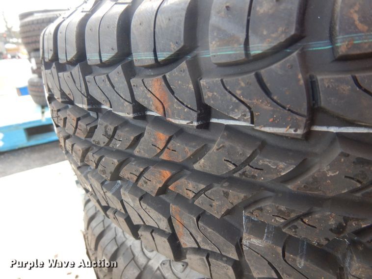 image for item DQ7303 (2) Summit Trail Climber LT215/85R16 tires