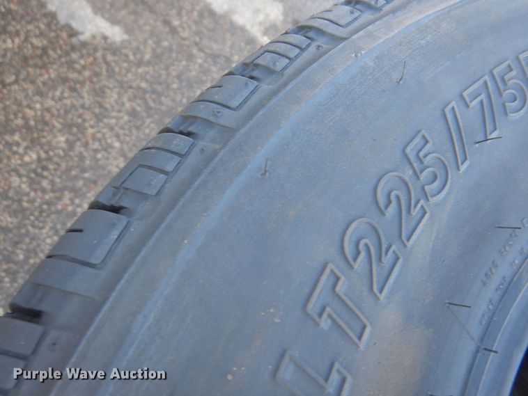 image for item DQ7306 (6) LT225/75R15 tires
