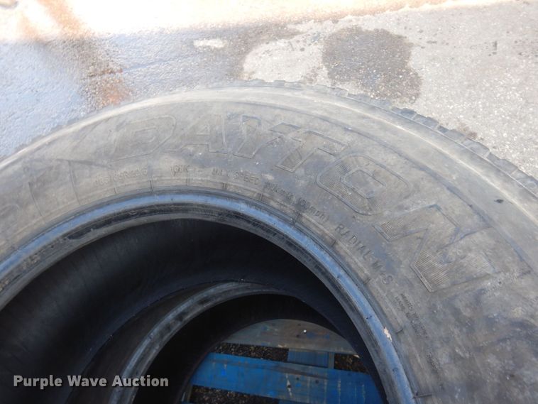 image for item DQ7308 (2) 385/65R22.5 tires