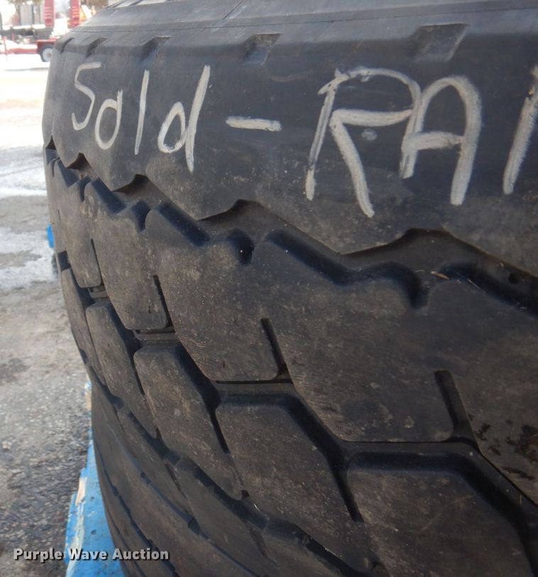 image for item DQ7309 (2) 425/65R22.5 tires
