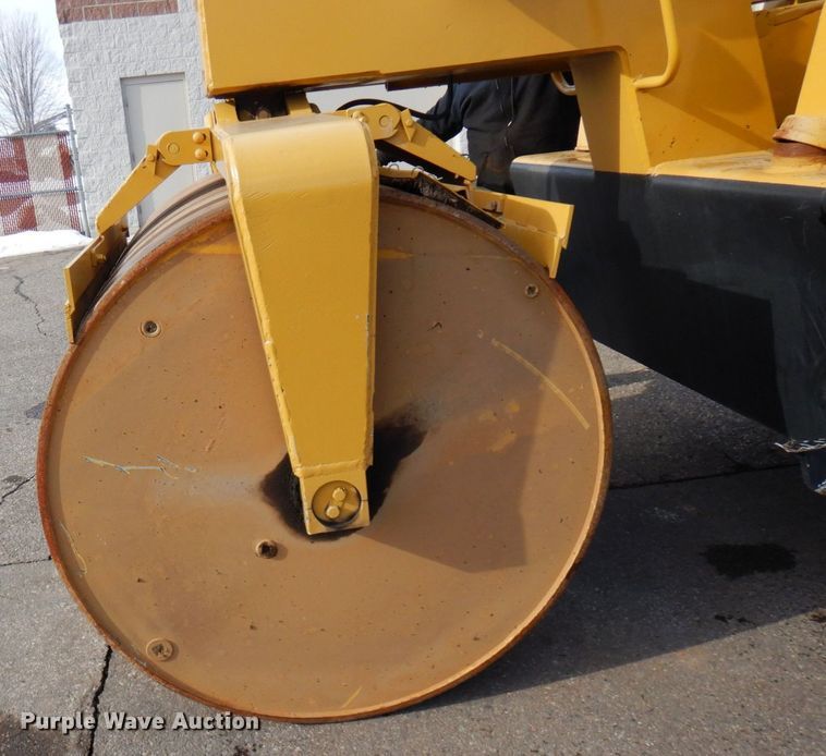 image for item KU9728 Hyster C350A 8-12TDD  double drum roller