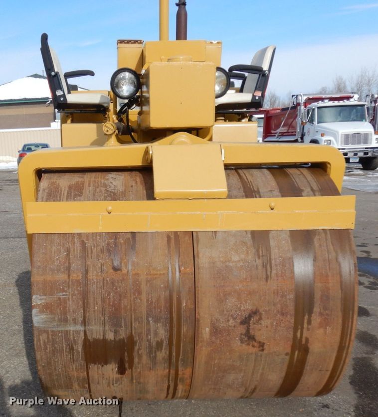 image for item KU9728 Hyster C350A 8-12TDD  double drum roller