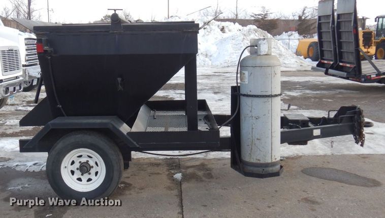 image for item KU9729 1994 Stepp MFG SPH1.3  asphalt premix trailer