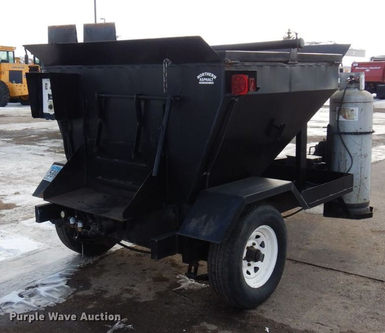 image for item KU9729 1994 Stepp MFG SPH1.3  asphalt premix trailer