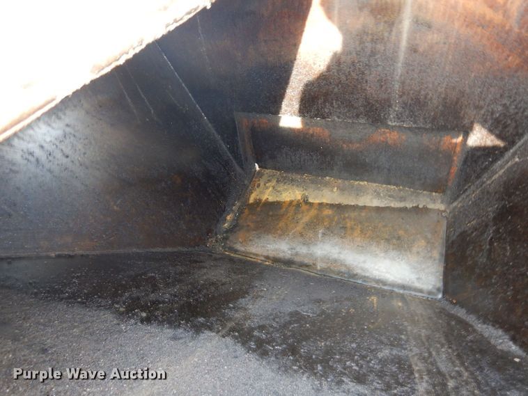 image for item KU9729 1994 Stepp MFG SPH1.3  asphalt premix trailer