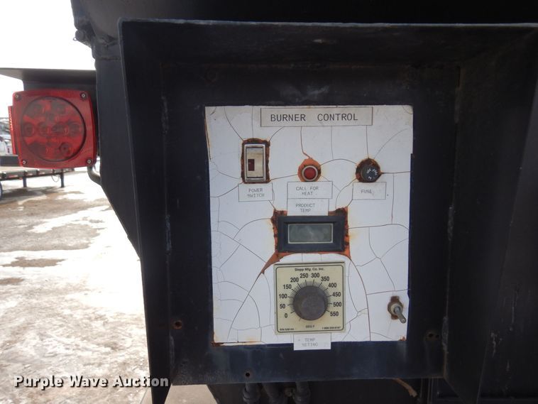 image for item KU9729 1994 Stepp MFG SPH1.3  asphalt premix trailer