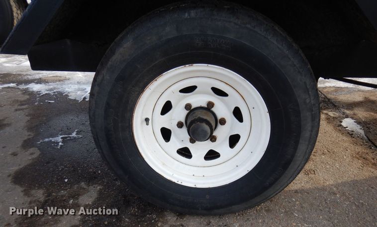 image for item KU9729 1994 Stepp MFG SPH1.3  asphalt premix trailer