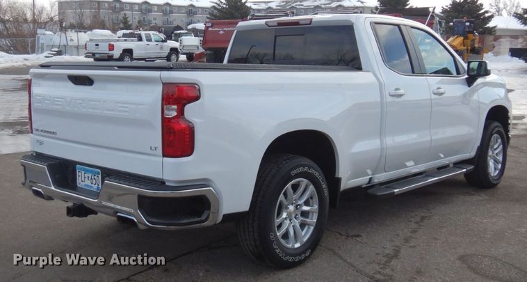 image for item KU9730 2020 Chevrolet Silverado 1500 LT  Double Cab pickup truck