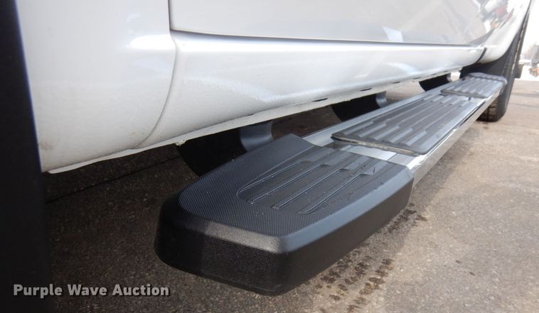 image for item KU9730 2020 Chevrolet Silverado 1500 LT  Double Cab pickup truck