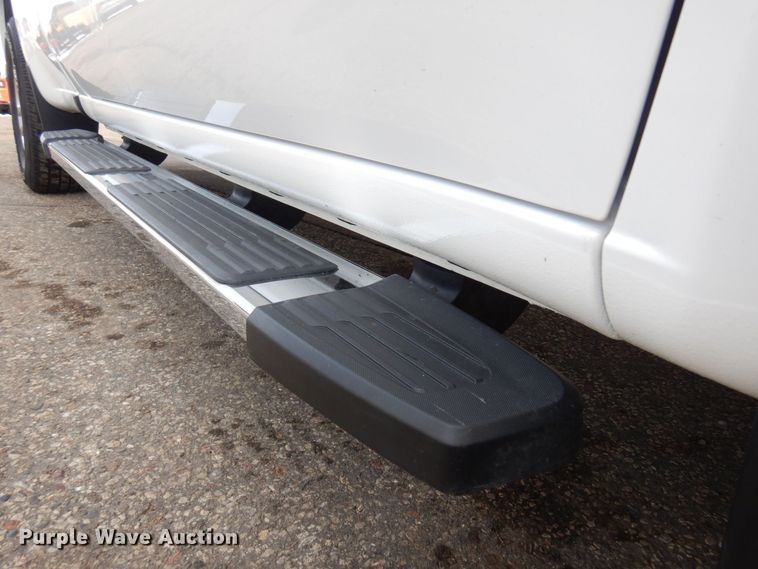 image for item KU9730 2020 Chevrolet Silverado 1500 LT  Double Cab pickup truck