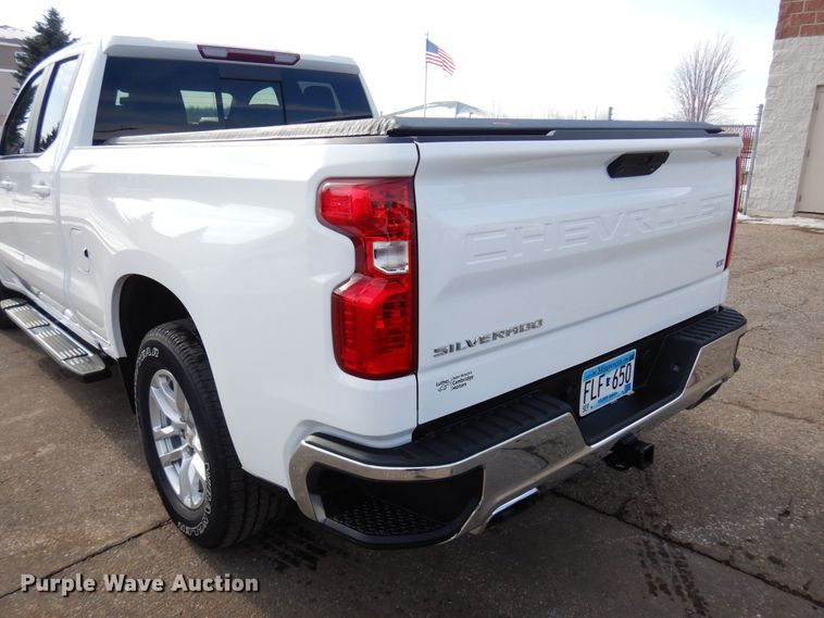 image for item KU9730 2020 Chevrolet Silverado 1500 LT  Double Cab pickup truck