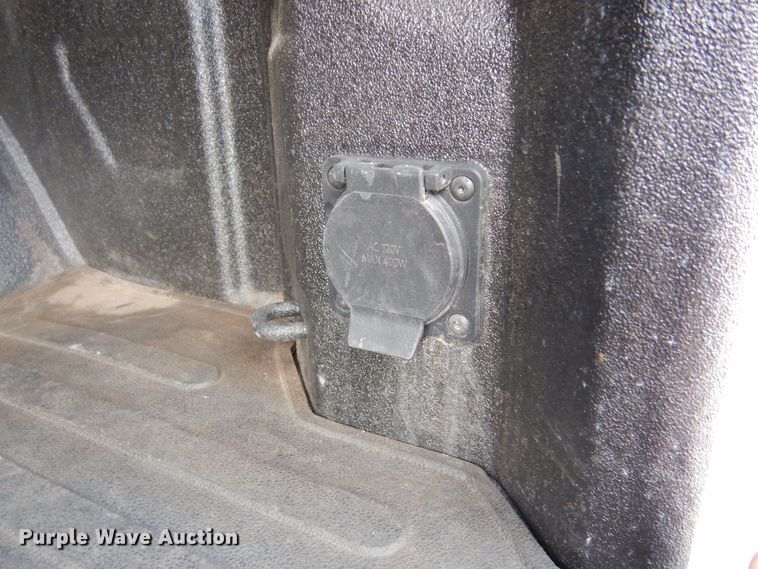 image for item KU9730 2020 Chevrolet Silverado 1500 LT  Double Cab pickup truck