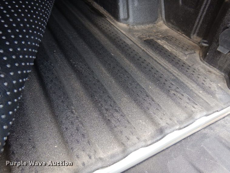 image for item KU9730 2020 Chevrolet Silverado 1500 LT  Double Cab pickup truck