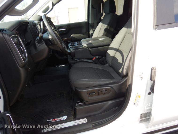 image for item KU9730 2020 Chevrolet Silverado 1500 LT  Double Cab pickup truck