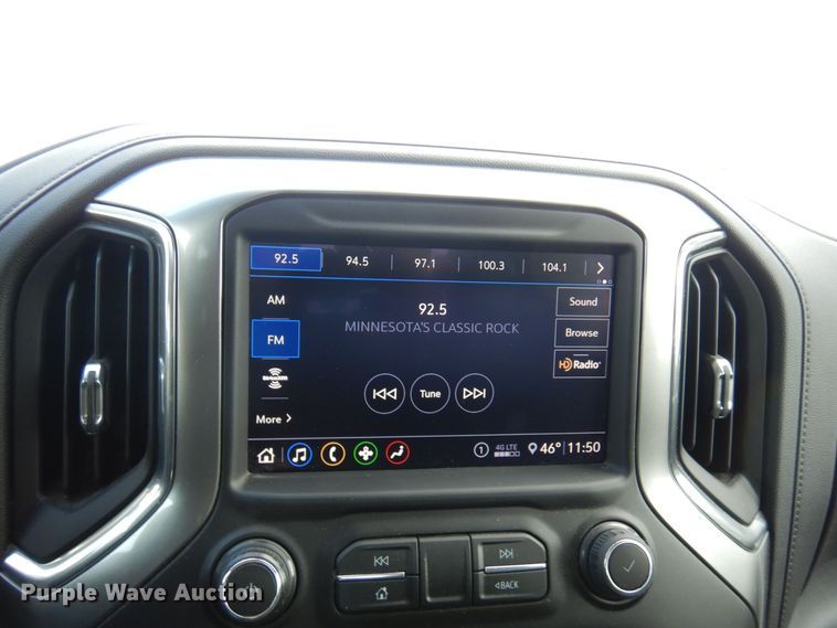 image for item KU9730 2020 Chevrolet Silverado 1500 LT  Double Cab pickup truck