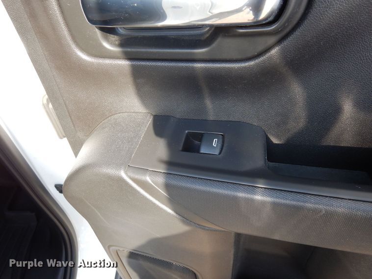 image for item KU9730 2020 Chevrolet Silverado 1500 LT  Double Cab pickup truck