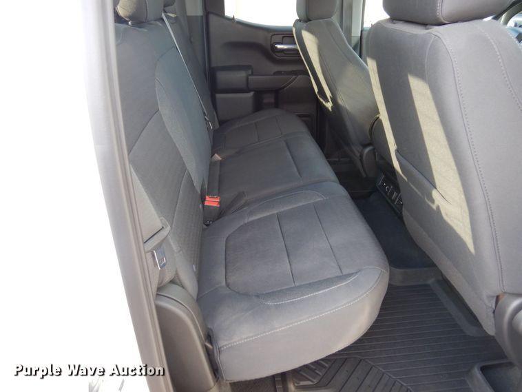 image for item KU9730 2020 Chevrolet Silverado 1500 LT  Double Cab pickup truck