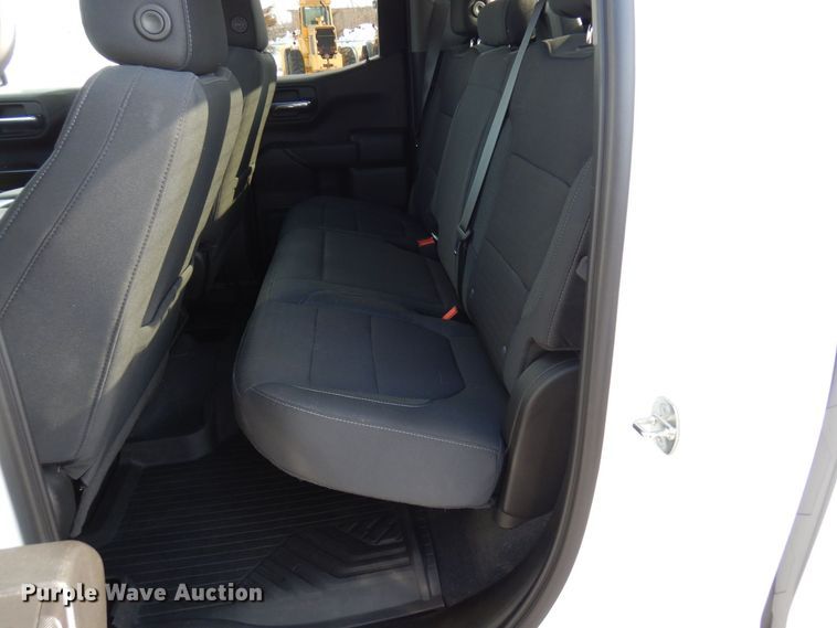 image for item KU9730 2020 Chevrolet Silverado 1500 LT  Double Cab pickup truck