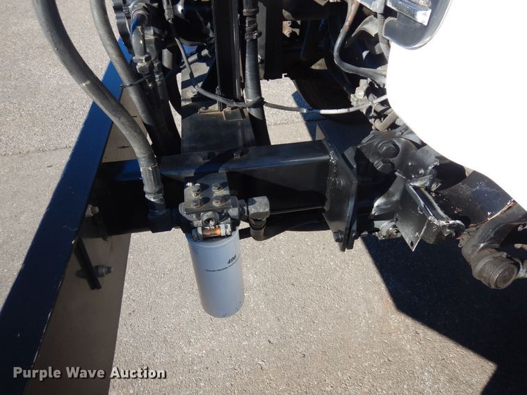 image for item KU9731 1997 Ford LNT8000  oil distributor truck