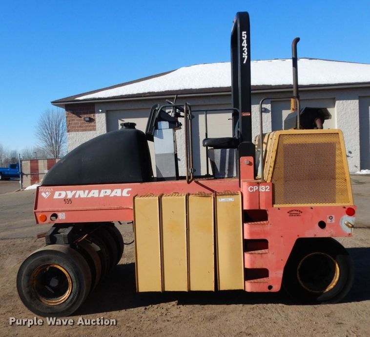 image for item KU9732 1999 Dynapac CP132  pneumatic roller