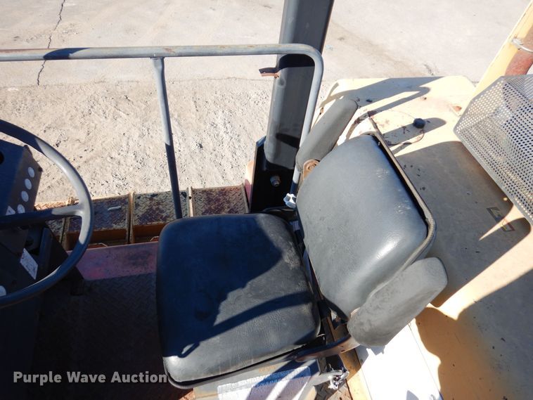 image for item KU9732 1999 Dynapac CP132  pneumatic roller