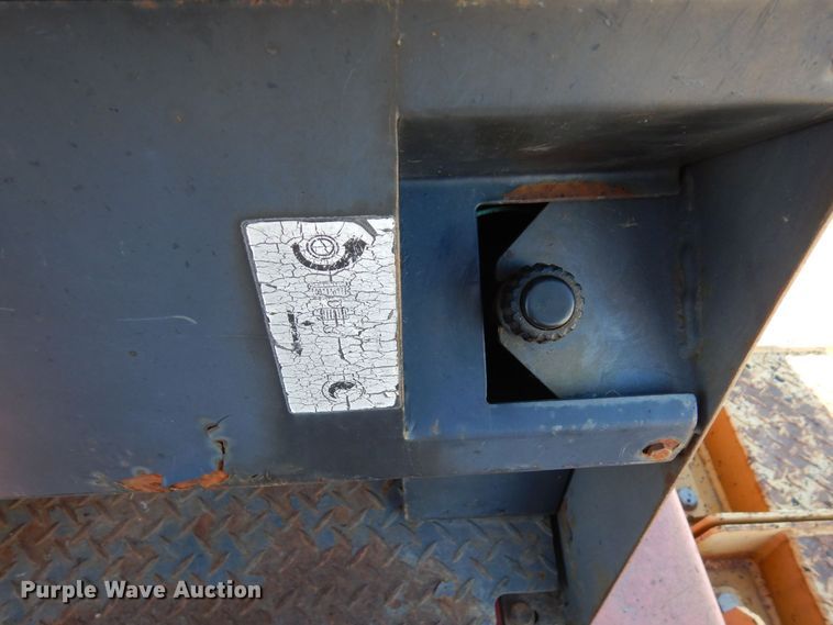 image for item KU9732 1999 Dynapac CP132  pneumatic roller