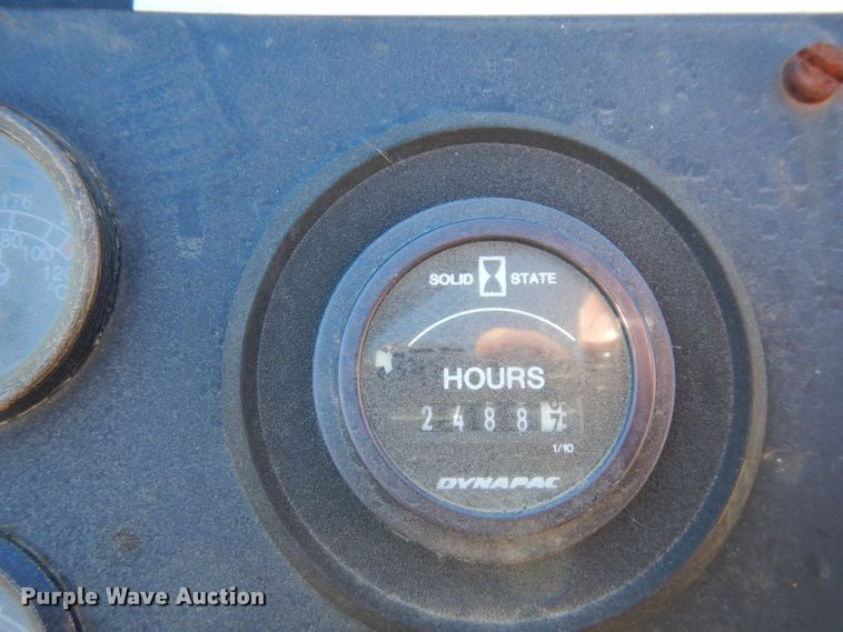 image for item KU9732 1999 Dynapac CP132  pneumatic roller