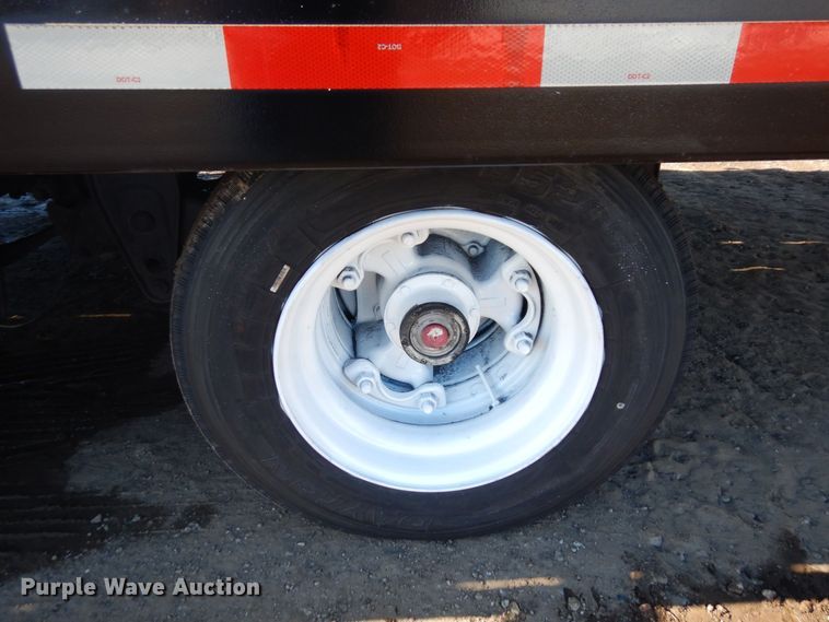 image for item KU9734 1991 Felling FT-40-2  equipment trailer