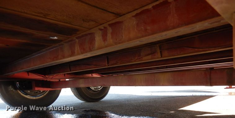 image for item KU9750 1997 Towmaster  equipment trailer