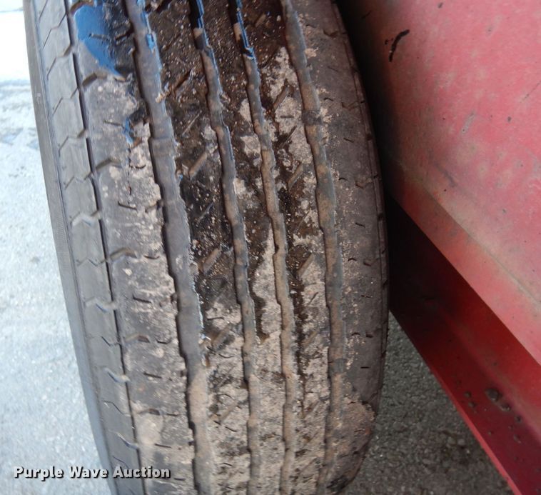 image for item KU9750 1997 Towmaster  equipment trailer