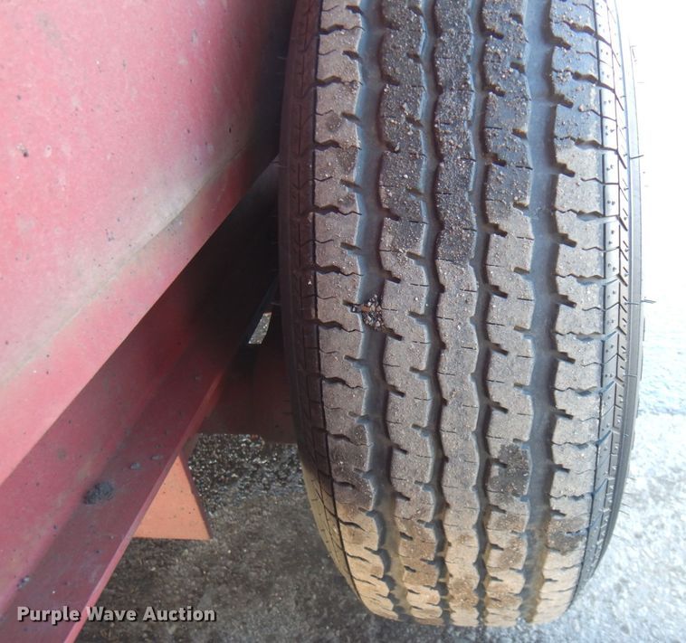 image for item KU9750 1997 Towmaster  equipment trailer