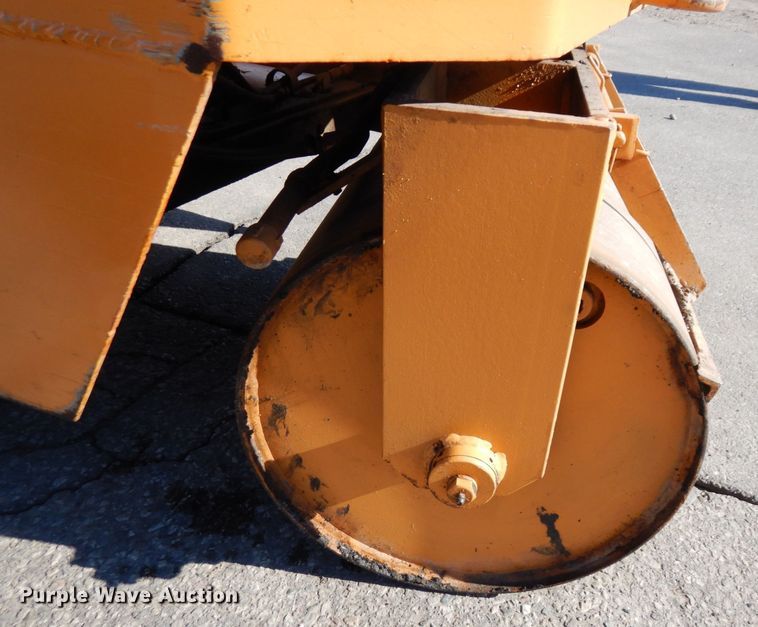 image for item KU9766 Rosco  double drum roller